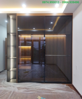 5 TIÊU CHÍ GIÚP BẠN ĐÁNH GIÁ CÁNH KÍNH TỦ ÁO, TỦ BẾP CAO CẤP