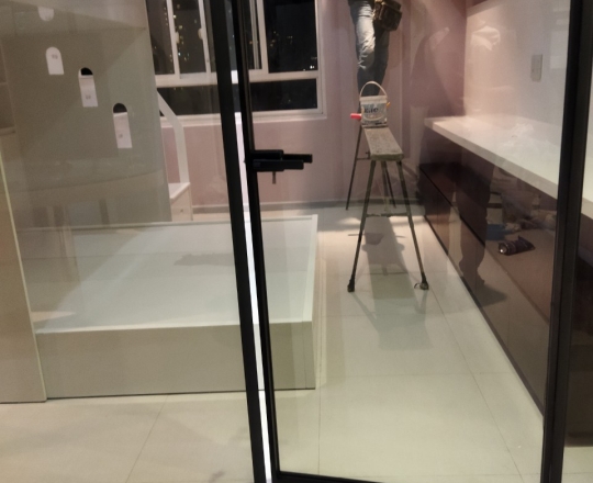 TỦ ÁO CÁNH KÍNH CHỊ NGA 