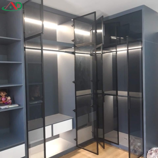 TỦ ÁO CÁNH KÍNH ĐEN 